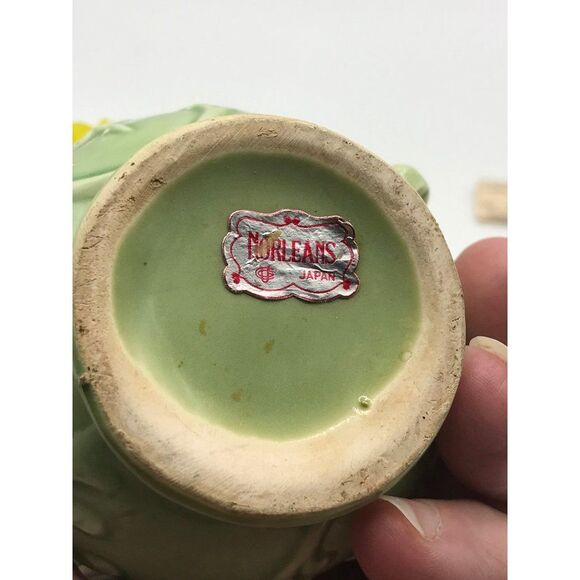 Vintage 1960’s Norleans Japan grape pattern green 6” pitcher - Picture 9 of 9